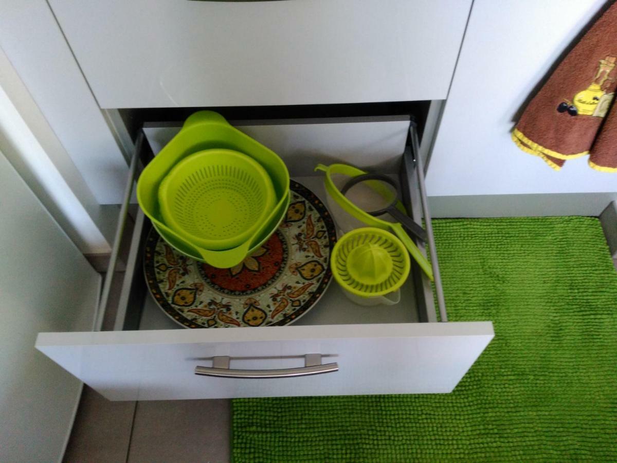 Appartement F3 Avec Parking Privee サン・プリエスト エクステリア 写真